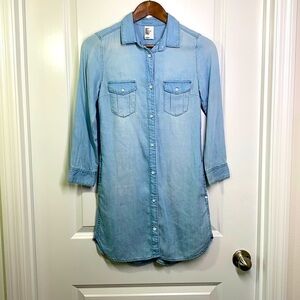 H&M - Lightweight Denim Button Up Dress Size 2